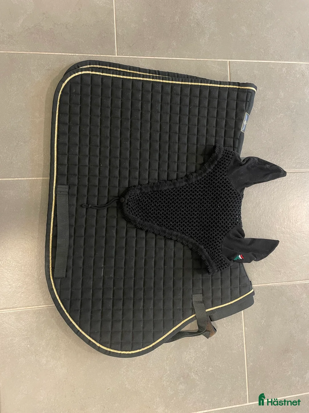 Schabrak & Vojlockar hästutrustning till salu: Schabrak  i Göteborg - Annons 1