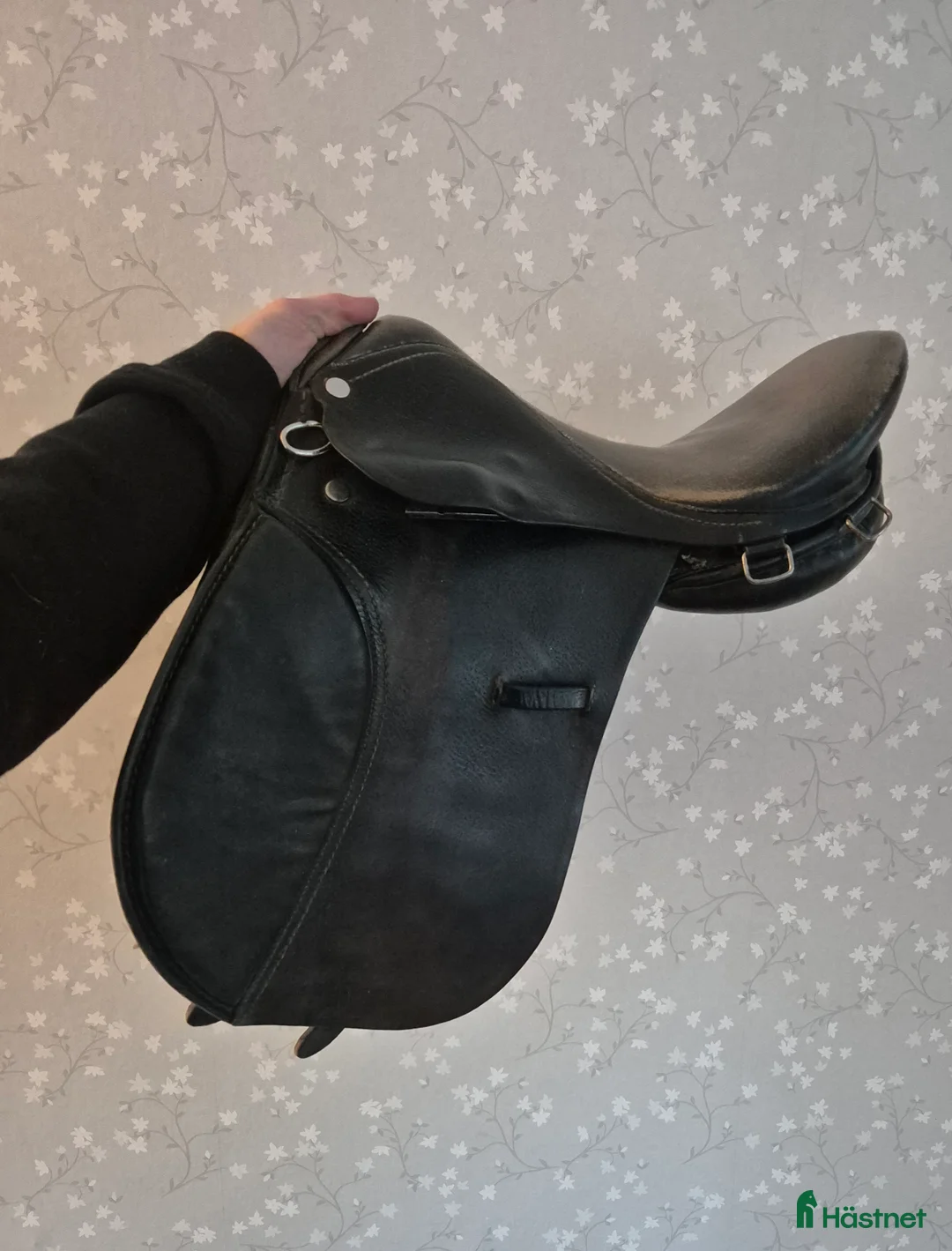Sadlar hästutrustning till salu: Sadlar, både nya och bättre begagnade - Annons 5