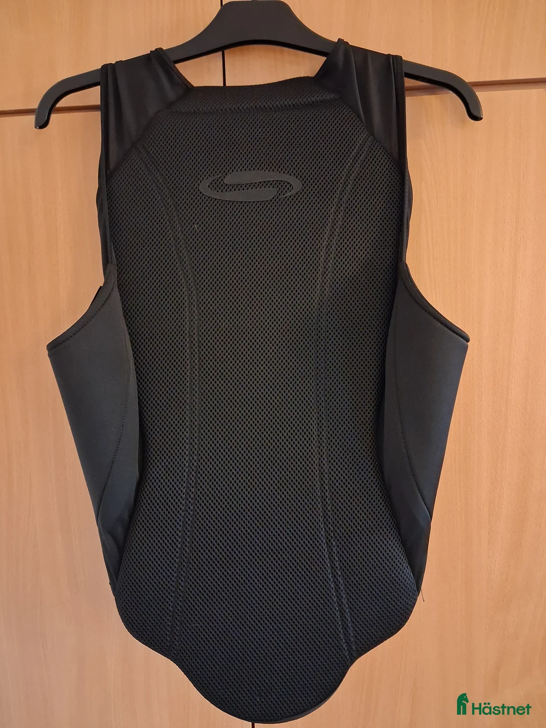Säkerhetsvästar ryttarutrustning till salu: Ryggskydd - Annons 2