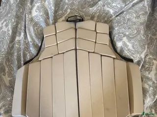 Säkerhetsvästar ryttarutrustning till salu: Racesafe säkerhetsväst - Annons 2