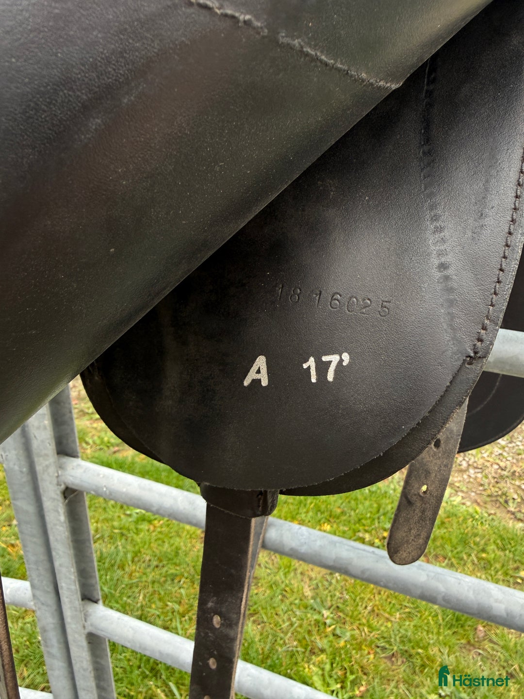 Sadlar hästutrustning till salu: HR Saga 17 tum i Slöinge - Annons 3