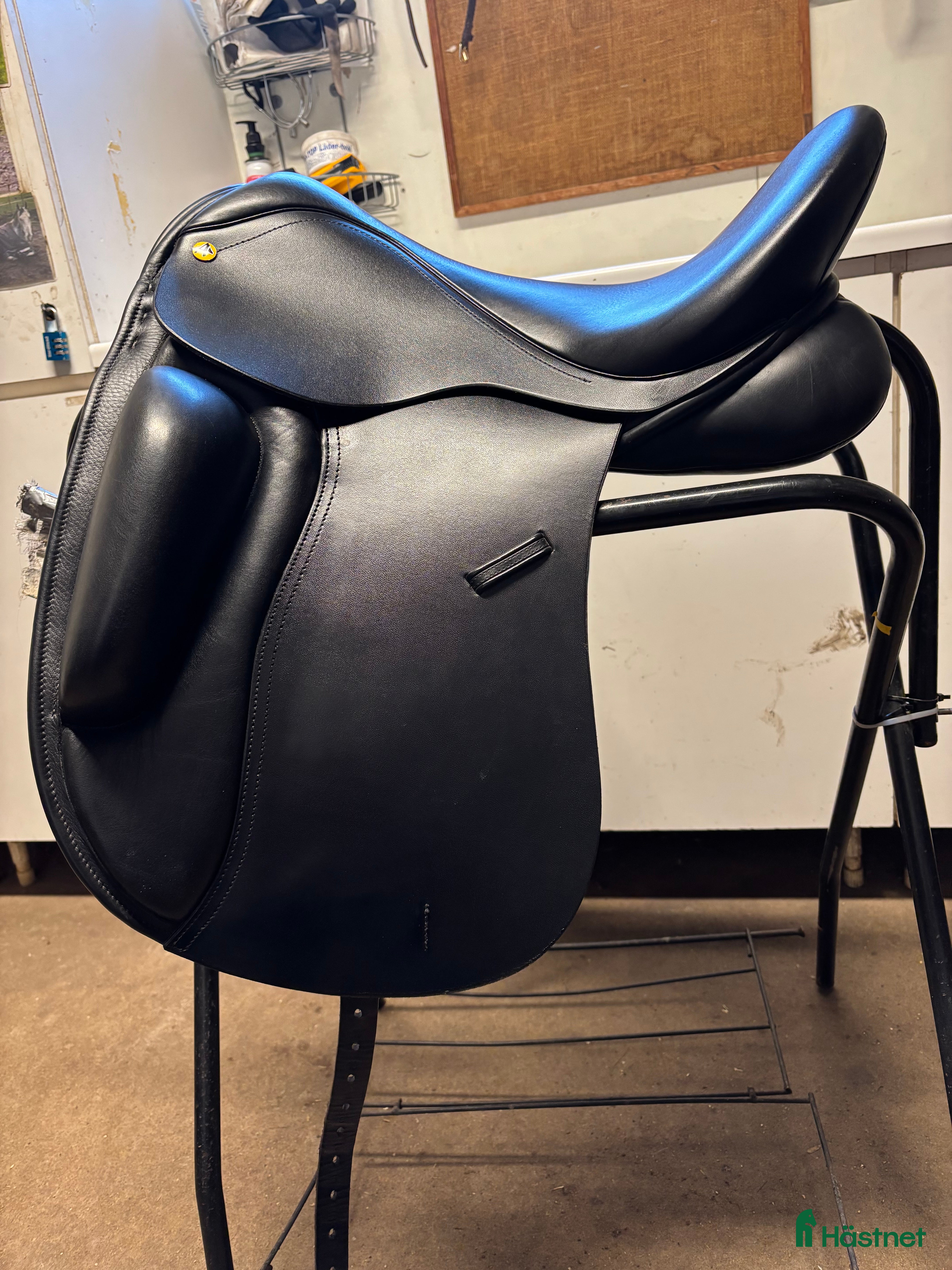 Sadlar hästutrustning till salu: Anatomica Cygnus G3 17,5” i Bjärred - Annons 1