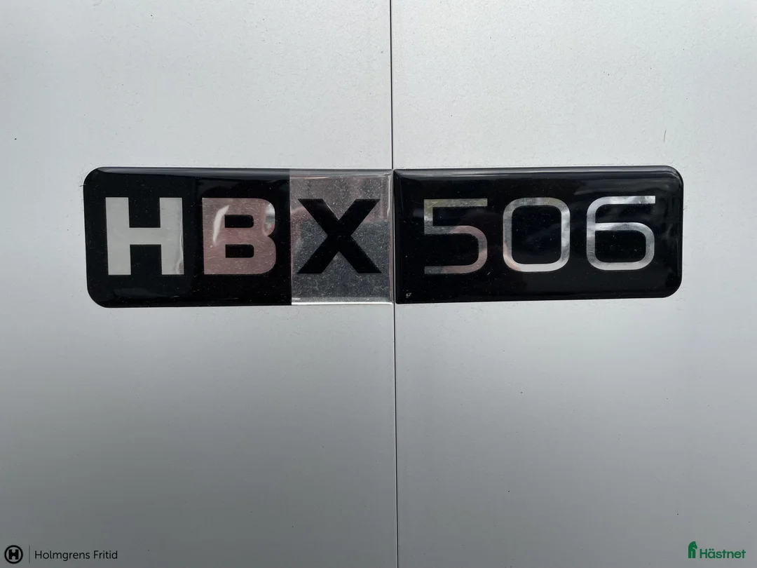 Hästtransporter  fordon & transport till salu: Hästsläp för 2 hästar med dubbla överluckor  i Västervik - Annons 11