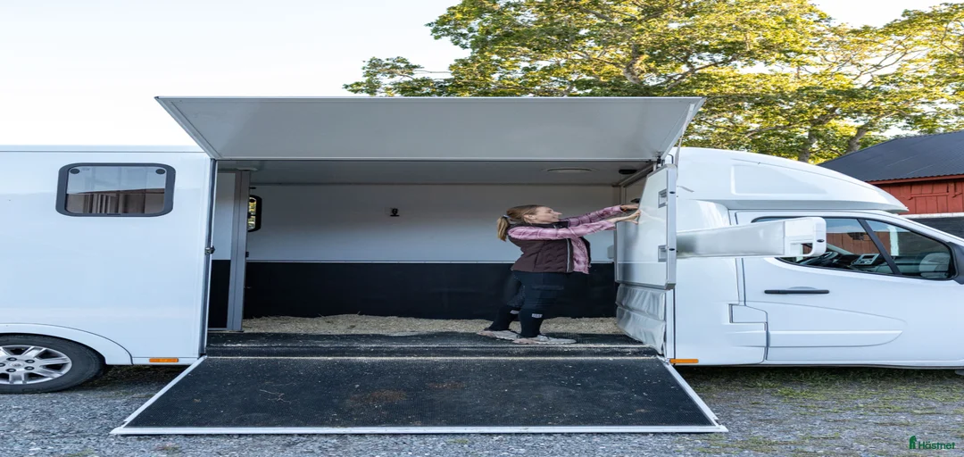 Galleribild {{count}}