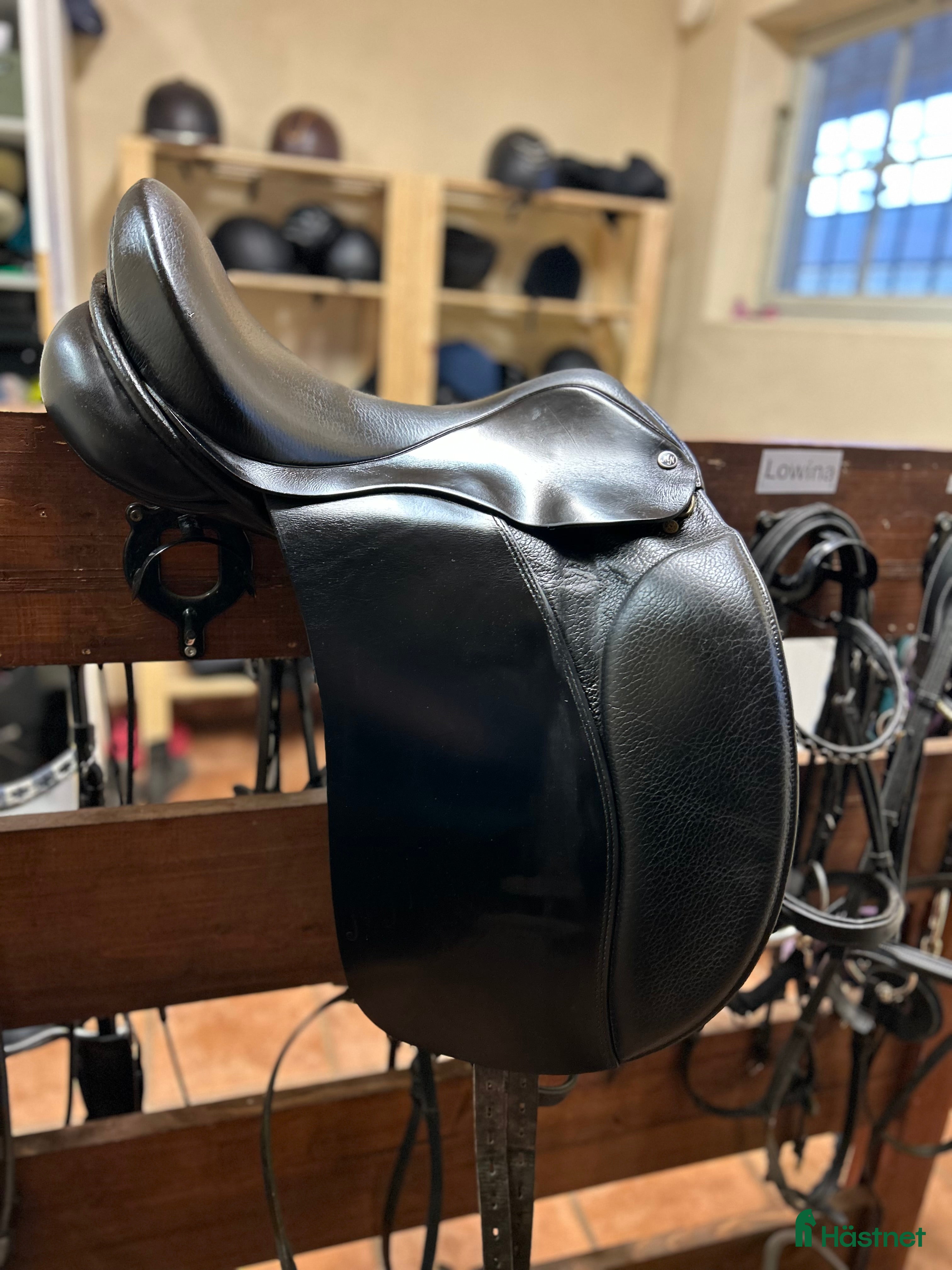 Sadlar hästutrustning till salu: Vid dressyrsadel  i Sölvesborg - Annons 6