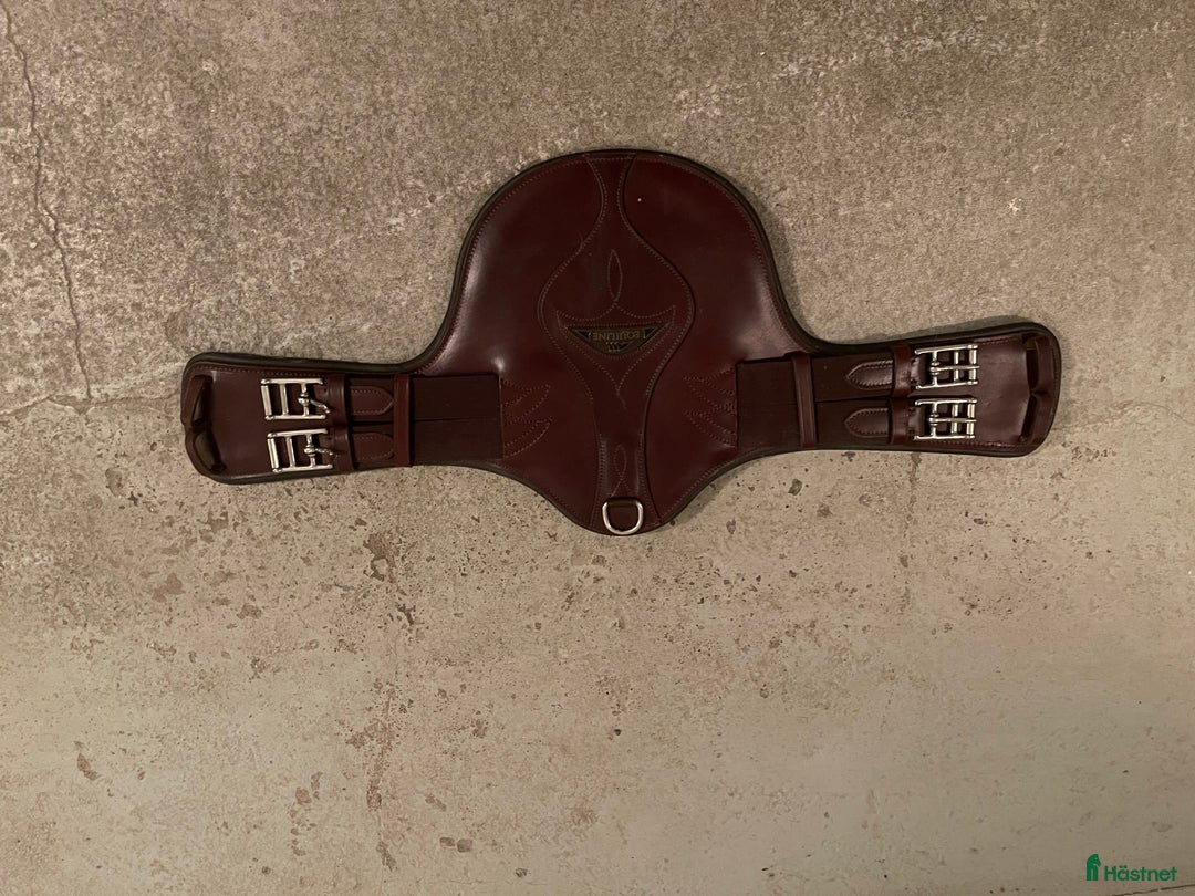 Täcken hästutrustning till salu: Rensning!! i Hästveda - Annons 11