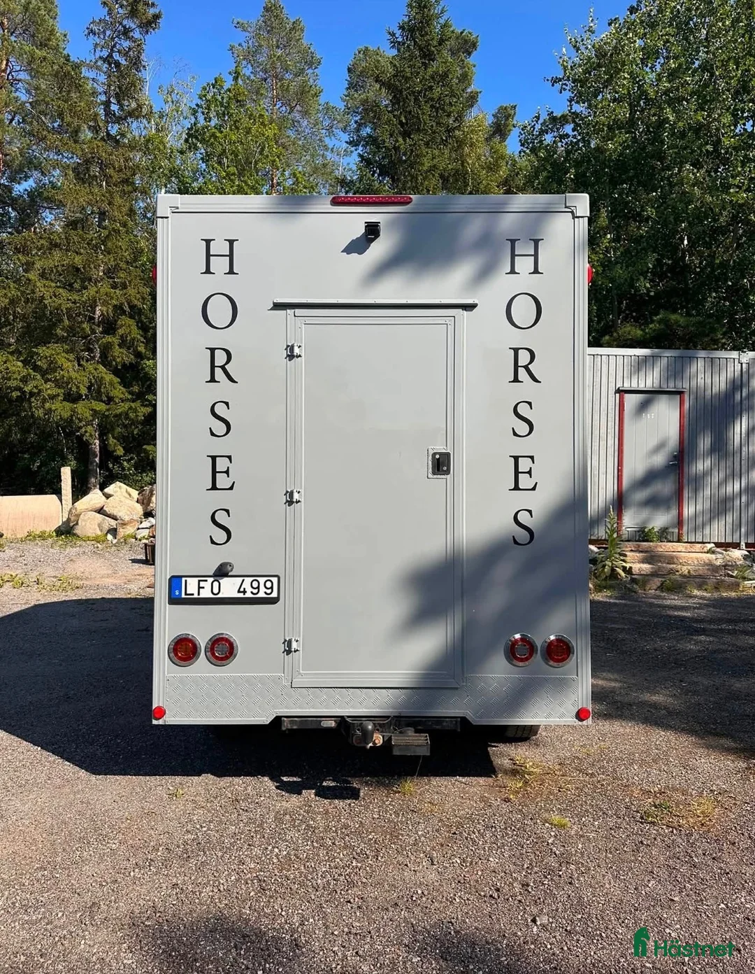 Hästlastbilar  fordon & transport till salu: B-körkort hästlastbil  - Annons 5