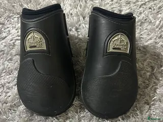 Benskydd hästutrustning Fina veredus skydd i Uddevalla - Annons 4