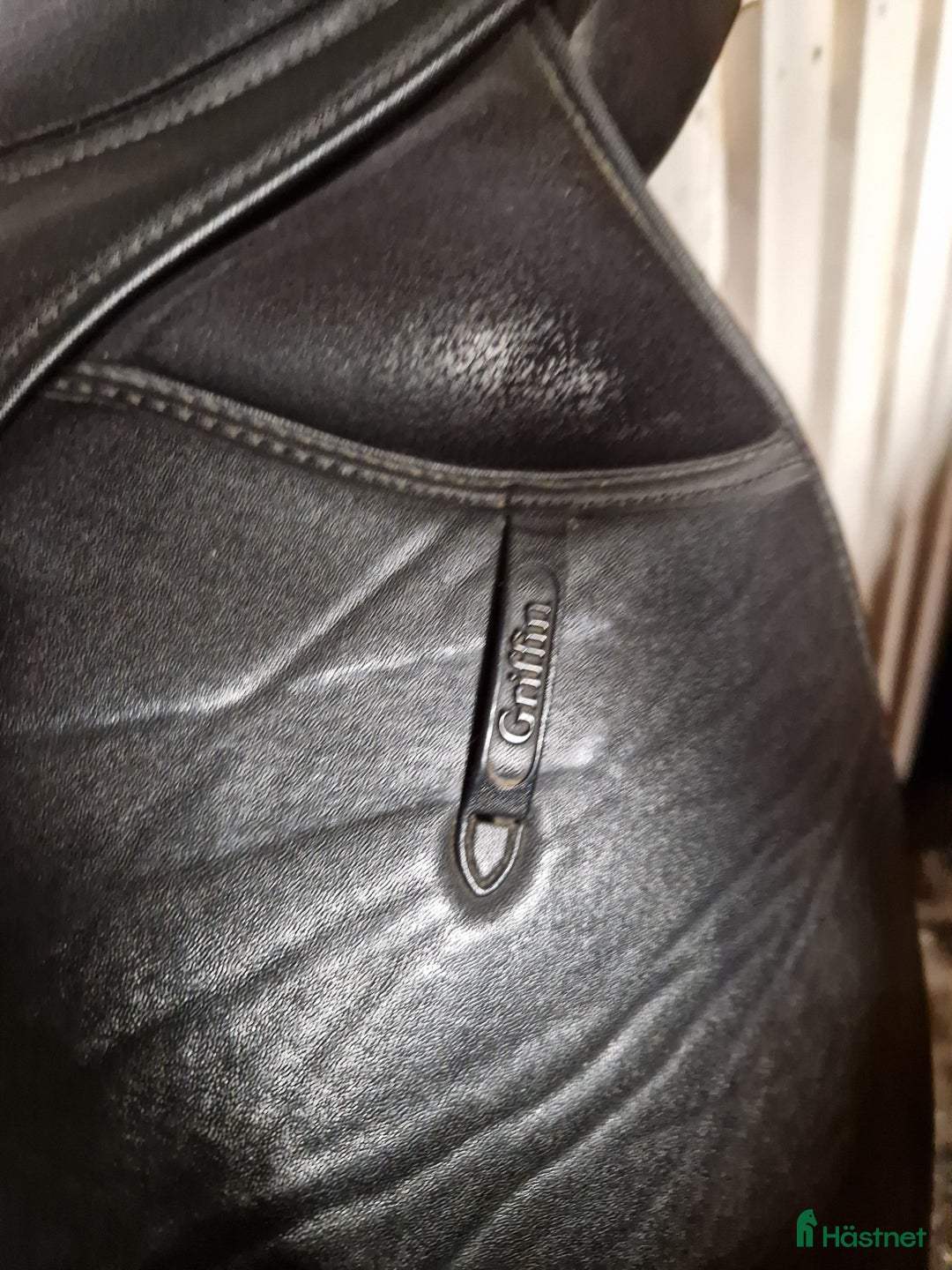 Sadlar hästutrustning till salu: Thorowgood griffin, 17t i Motala - Annons 9