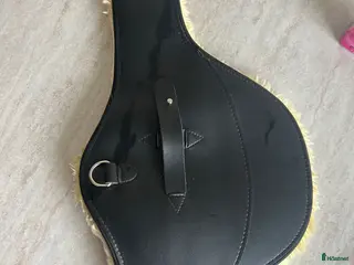 Sadeltillbehör hästutrustning Magplatta i fint skick . - Annons 2