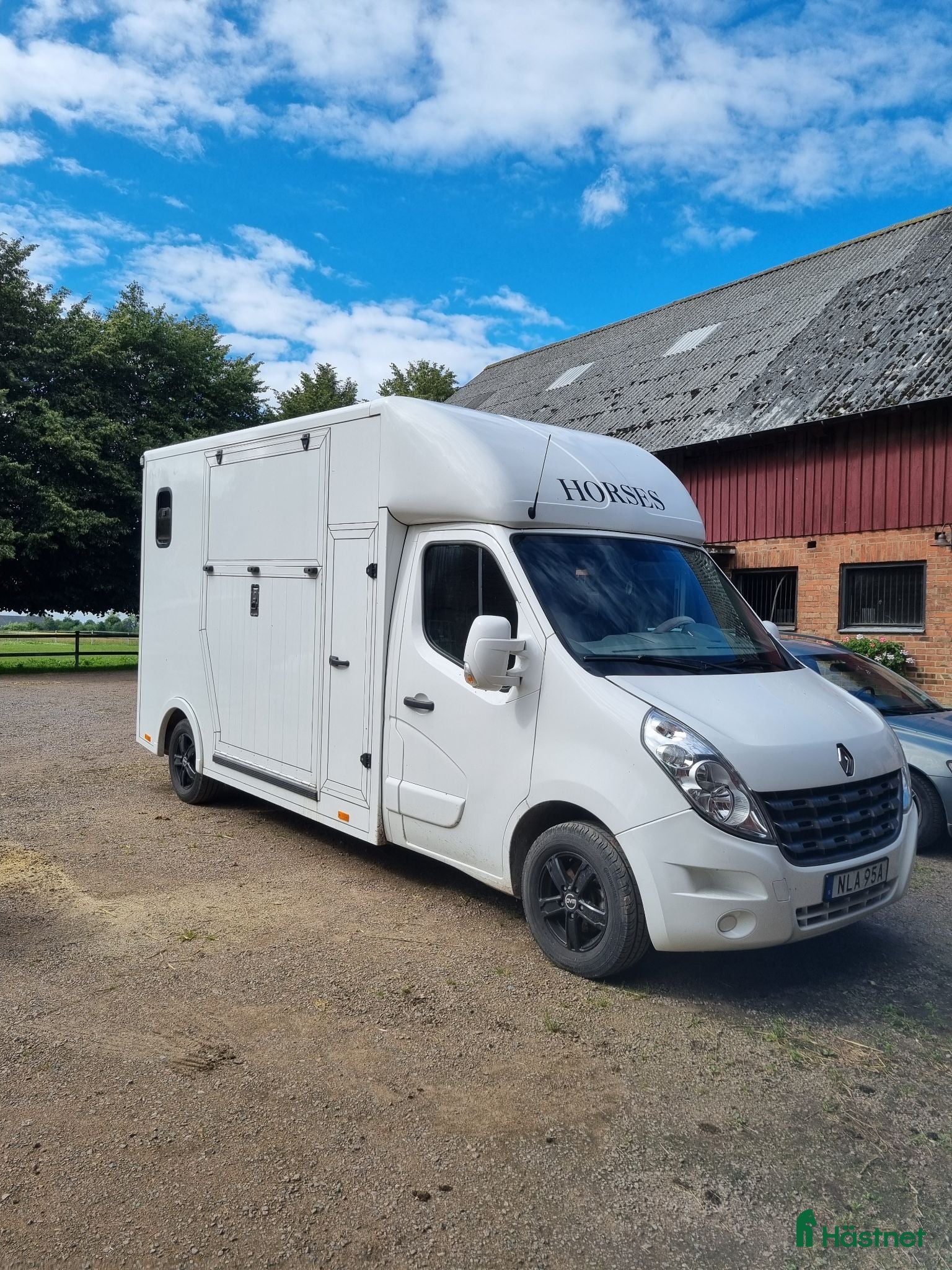 Hästlastbilar  fordon & transport till salu: Renault master - Annons 1