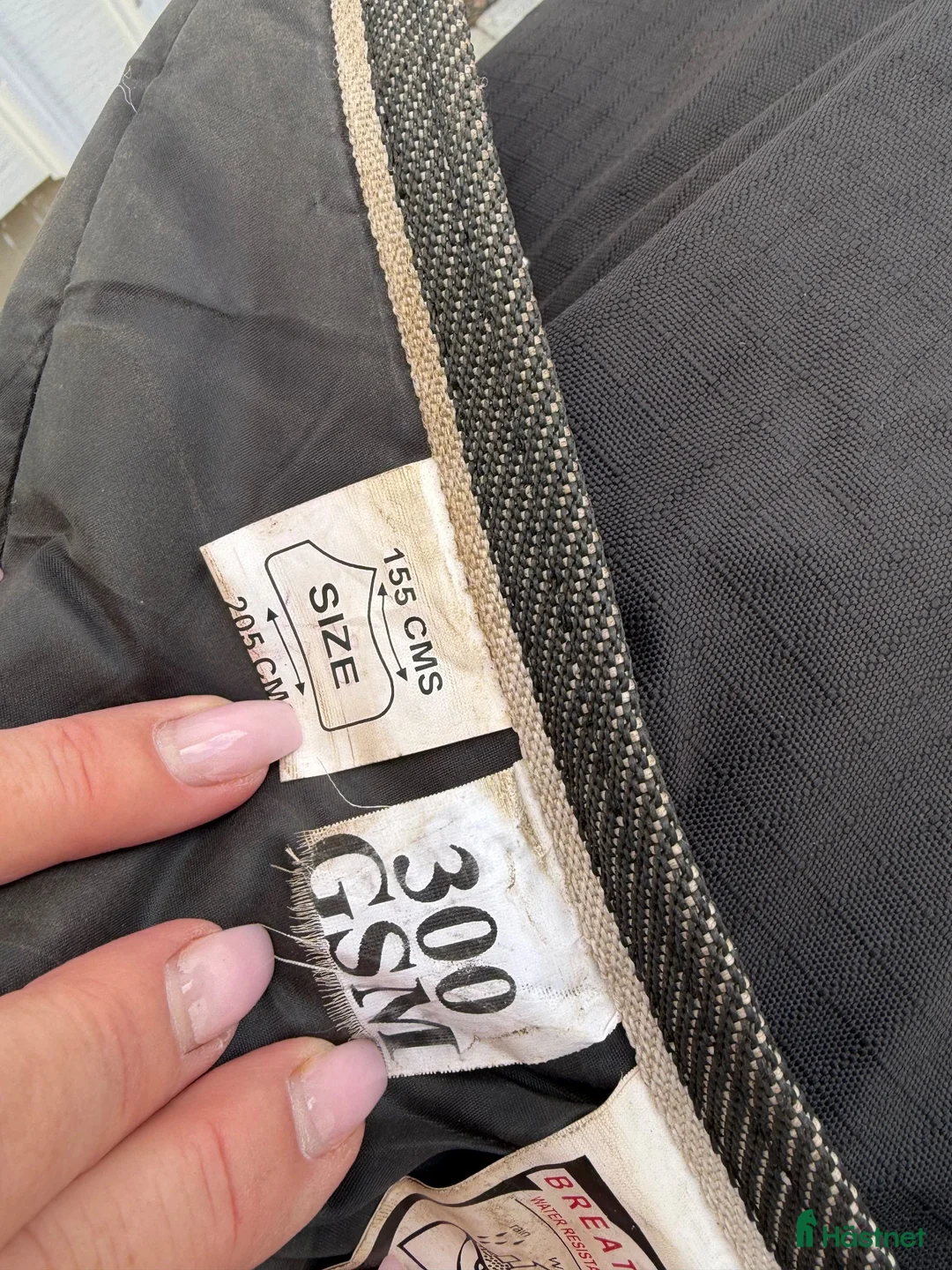 Täcken hästutrustning till salu: 300 g utetäcke - Annons 2