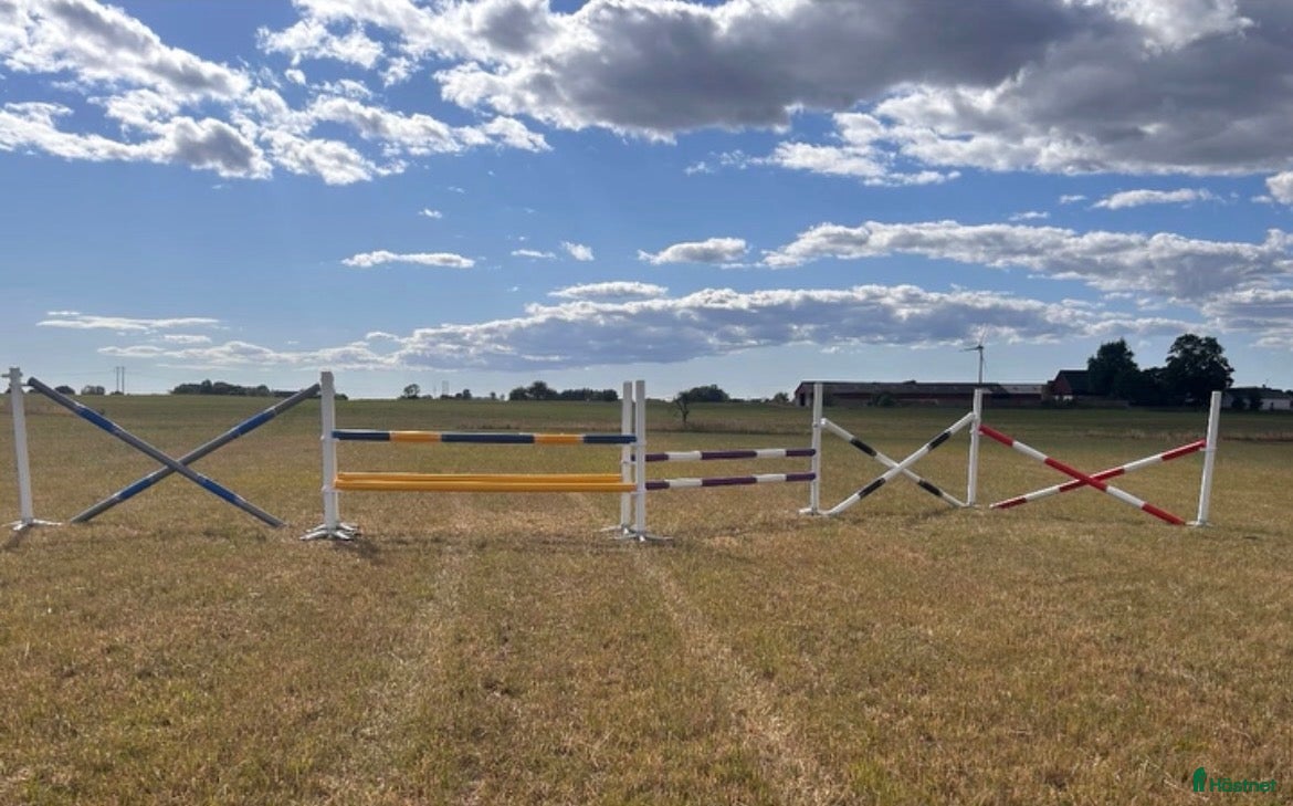 Övrig utrustning övrig utrustning till salu: Hindermaterial - Annons 1