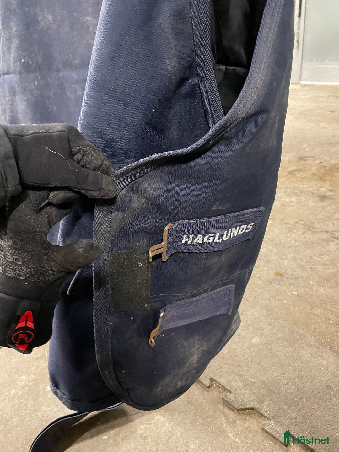 Täcken hästutrustning till salu: Säljer 2 Haglunds täcken i Norrtälje - Annons 2