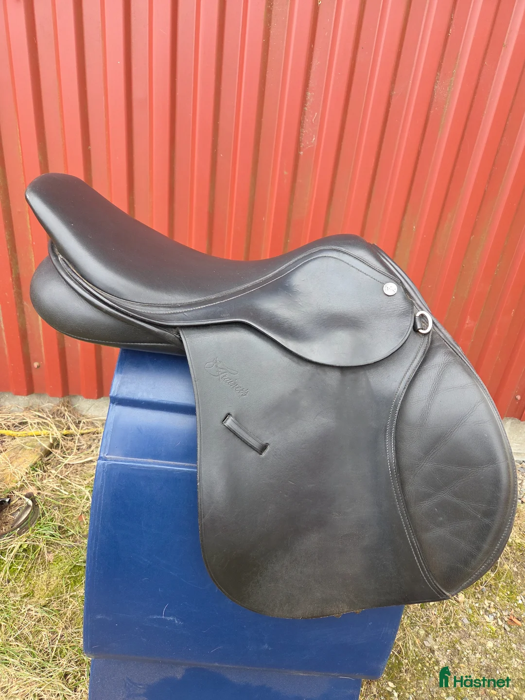 Sadlar hästutrustning till salu: Ruiz Diaz hoppsadel - Annons 1