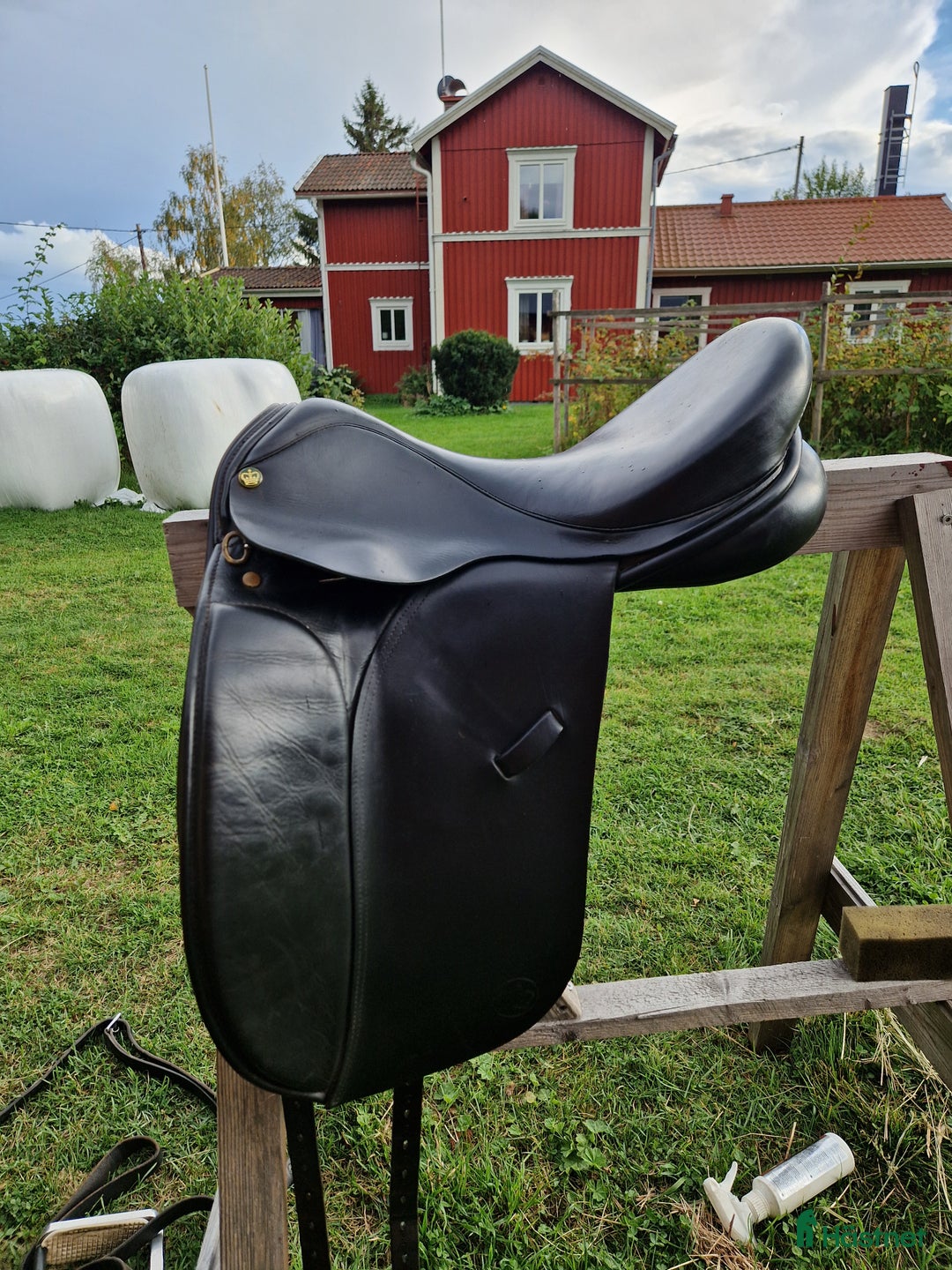 Sadlar hästutrustning till salu: Dressyrsadel - sänkt pris! i Bollnäs - Annons 4