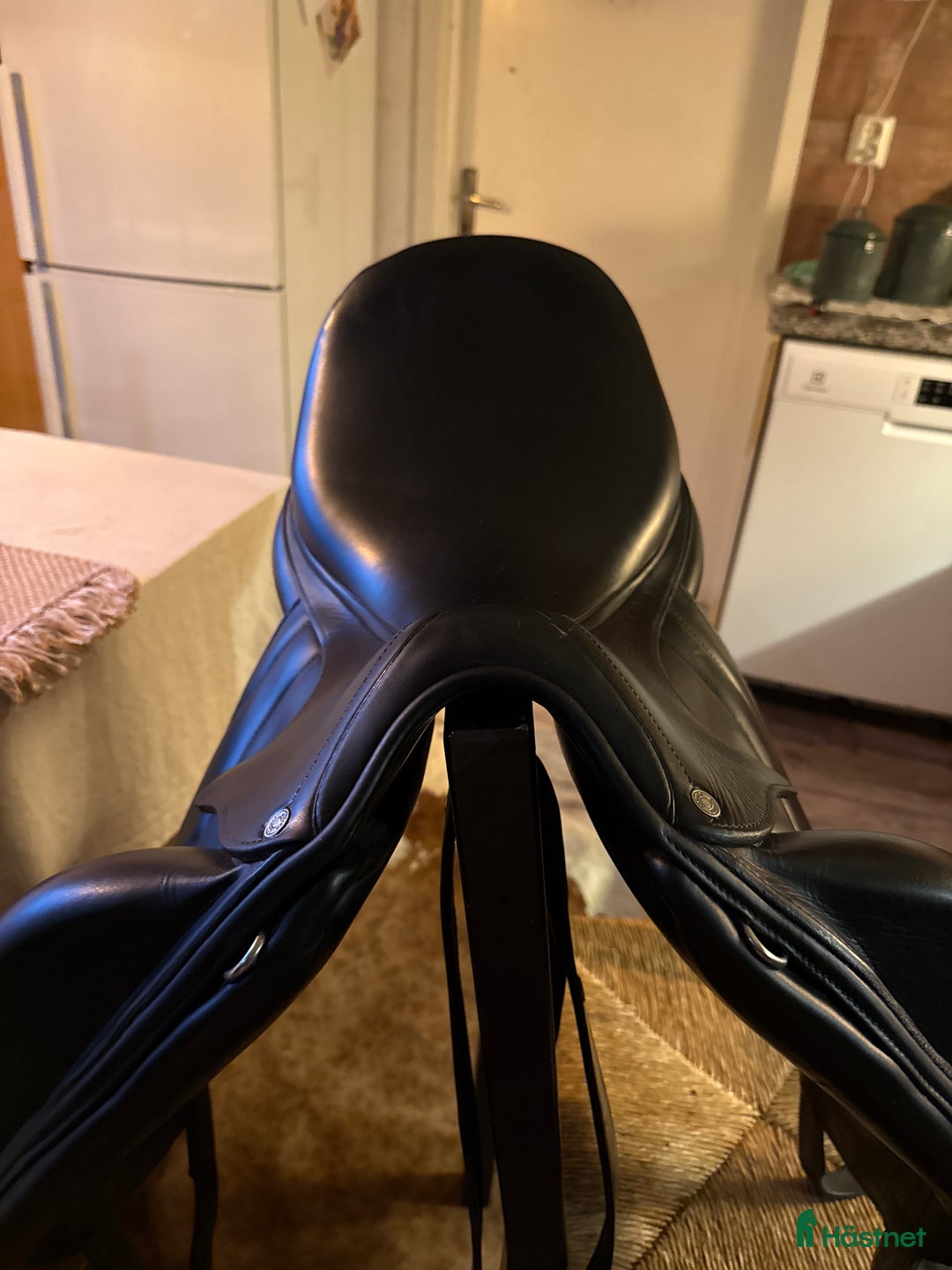 Sadlar hästutrustning till salu: Antares dressyrsadel i Herrljunga - Annons 4