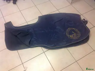 Täcken hästutrustning Skrittäcke i Tygelsjö - Annons 12