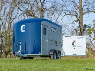 Hästtransporter fordon & transport till salu: Maxi 2 - Diagonal åkning för 2 hästar - Annons 11