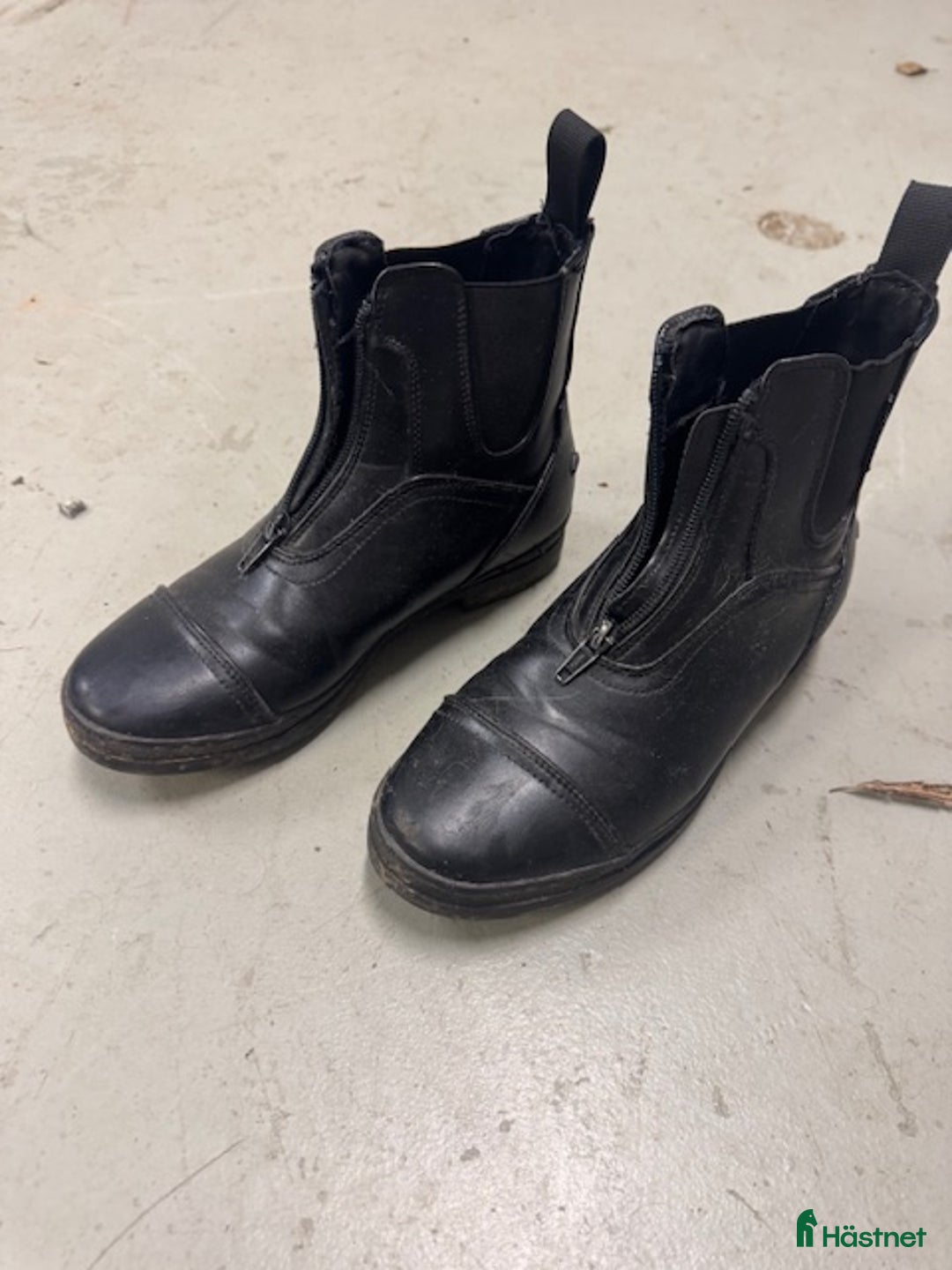 Ridstövlar ryttarutrustning till salu: CRW strl 37 i Täby - Annons 2