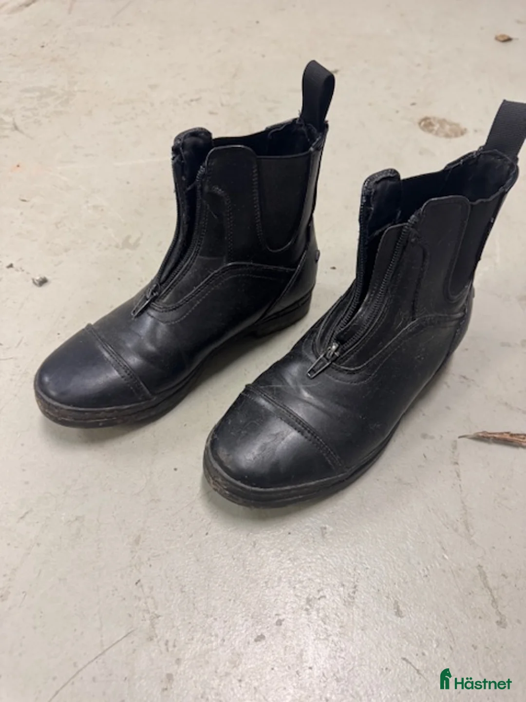 Ridstövlar ryttarutrustning till salu: CRW strl 37 i Täby - Annons 2