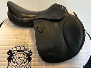 Sadlar hästutrustning till salu: Hoppsadel Knights Sid Hunt i Uppsala - Annons 17