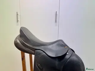 Sadlar hästutrustning Mörkbrun Lippo Allegria 17/N i Påarp - Annons 13