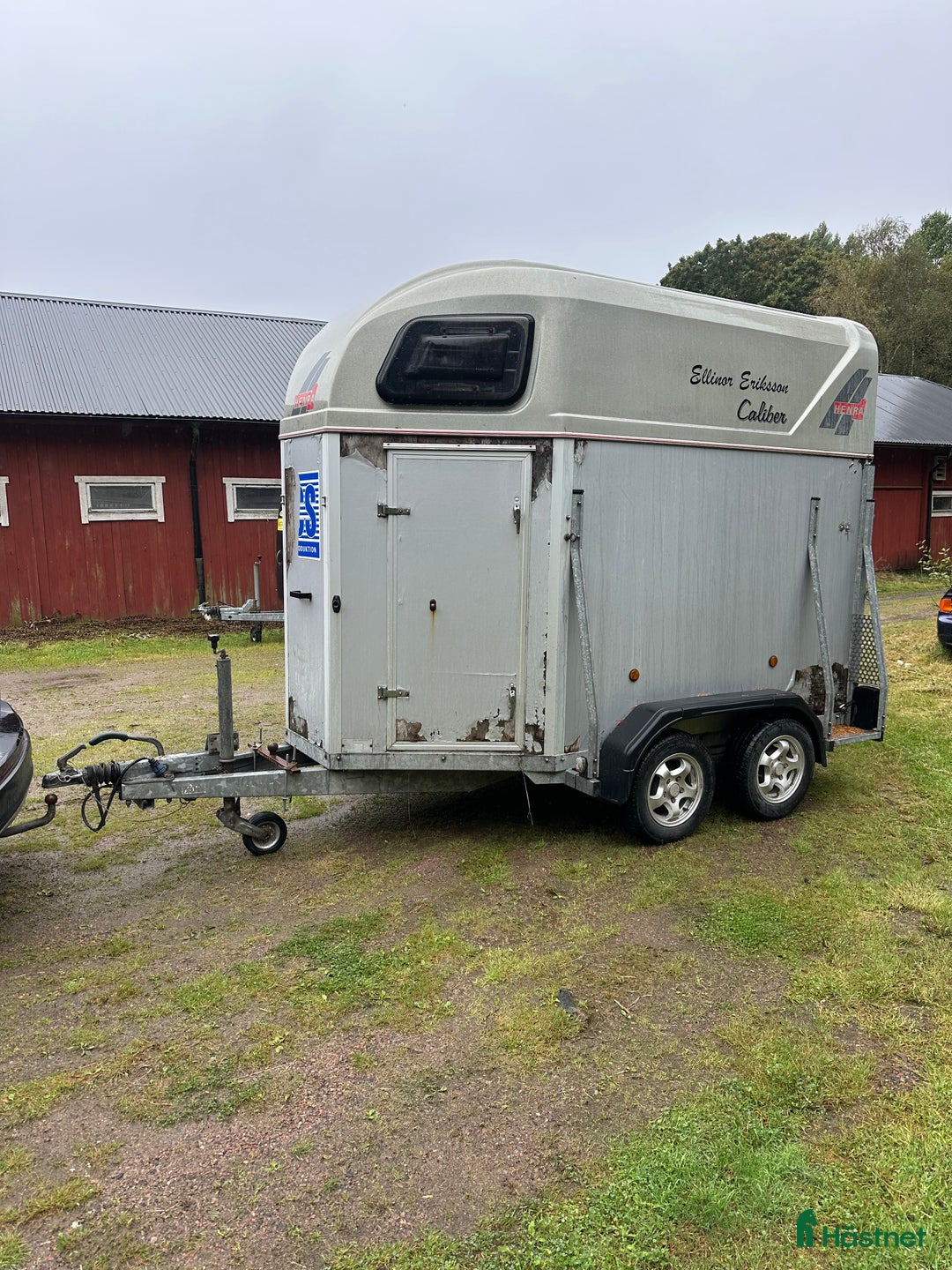 Hästtransporter  fordon & transport till salu: Besiktigad till 2026.05.31 körbar med häst, renove i Årjäng - Annons 1