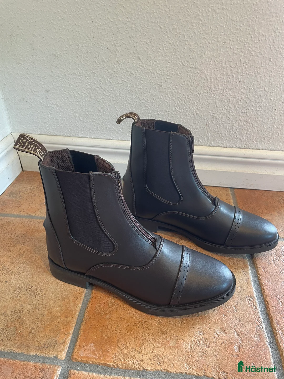 Övrig Ryttarutrustning ryttarutrustning till salu: Shires ridskor i Asarum - Annons 1