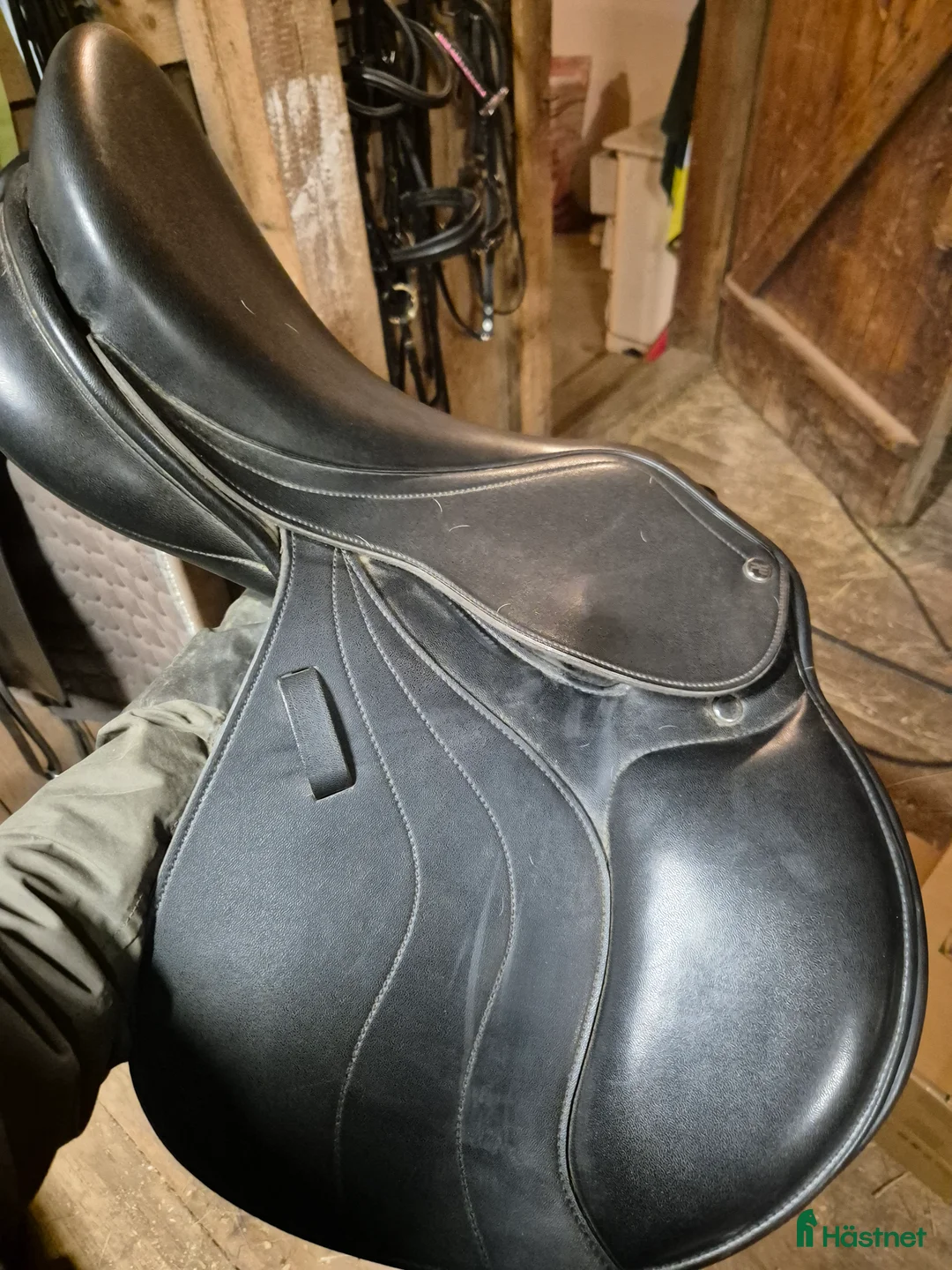 Sadlar hästutrustning till salu: PE ponny hoppsadel  i Åmotsbruk - Annons 2
