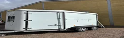Hästtransporter  fordon & transport till salu: Fin Fautras Provan Club - Annons 1