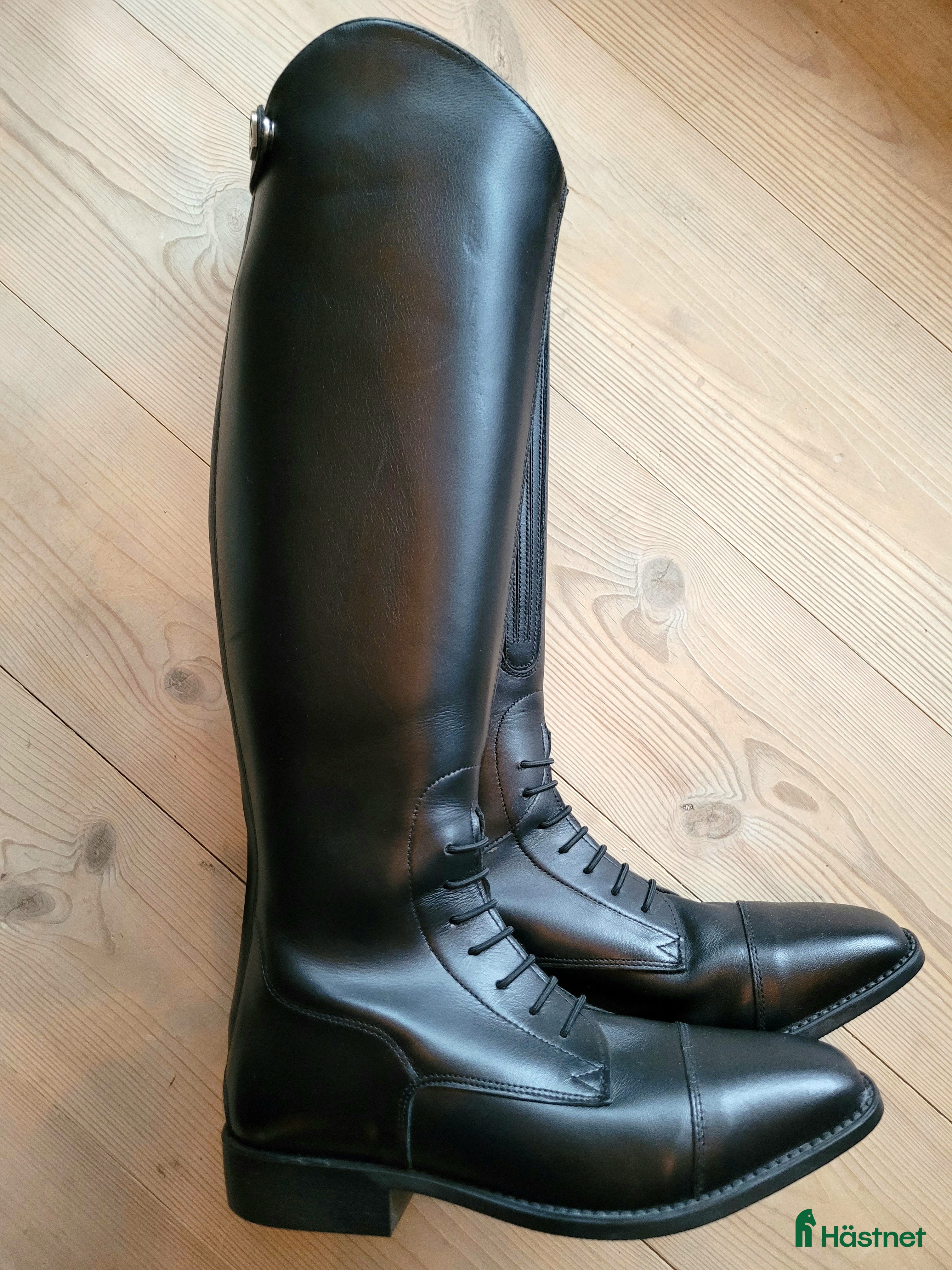 Ridstövlar ryttarutrustning till salu: Oanvända Cavallo Linus hoppstövlar - strl 38 i Norrköping - Annons 1