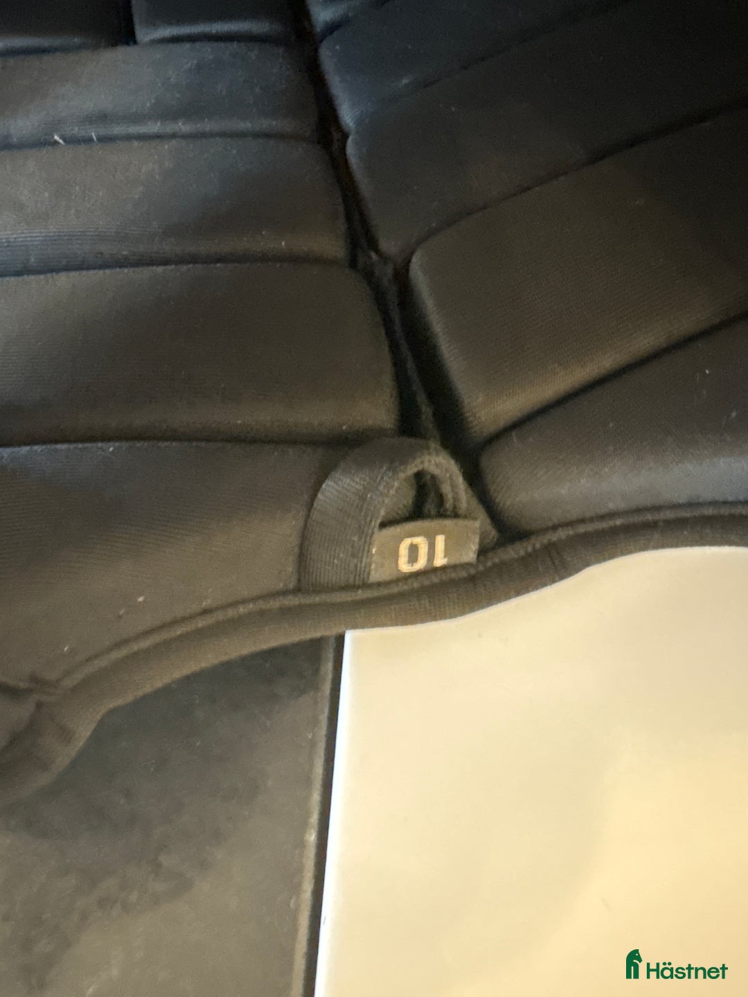 Säkerhetsvästar ryttarutrustning till salu: Ridväst för barn i Västerås - Annons 6