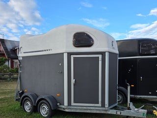 Hästtransporter fordon & transport till salu: Cheval liberte, kombiramp, alugolv i Mörbylånga - Annons 1