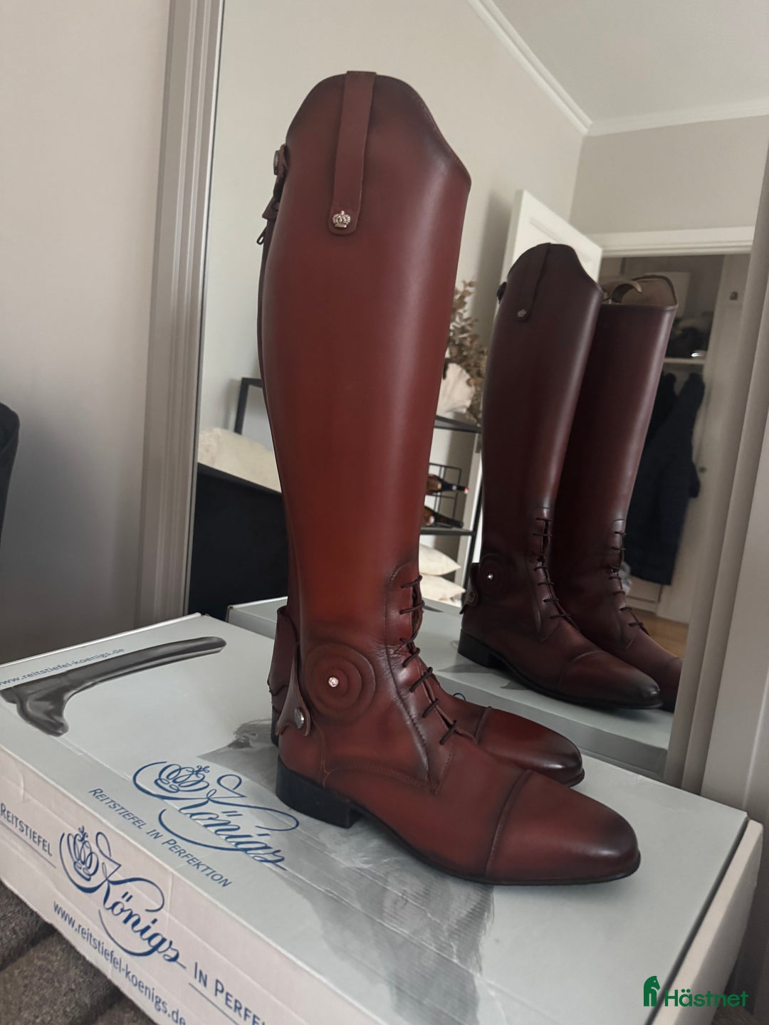 Ridstövlar ryttarutrustning till salu: *NYA/OANVÄNDA* ridstövlar från Königs i Bromma - Annons 1