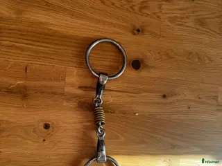 Bett hästutrustning Bett med rullor - Annons 1