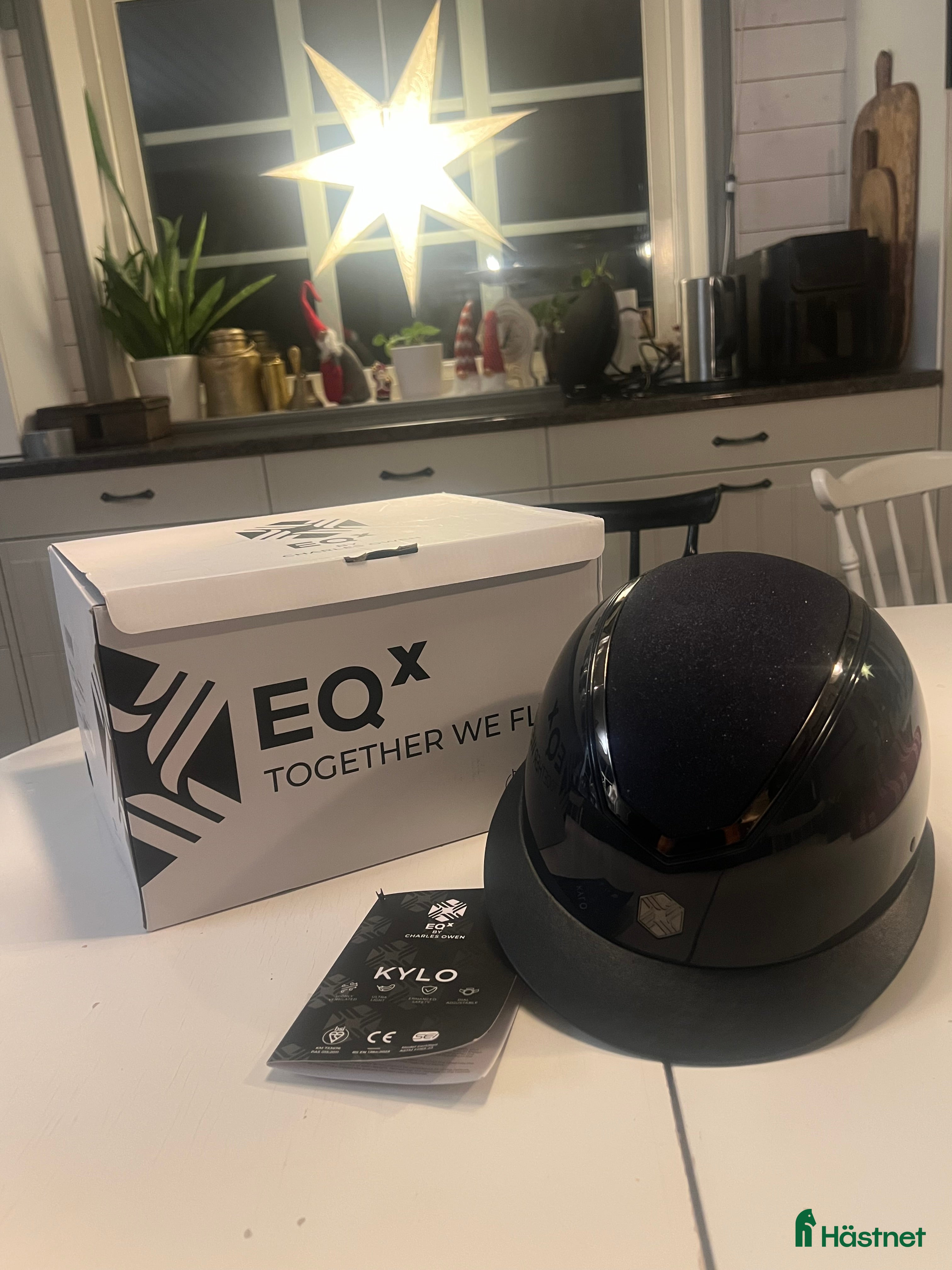 Hjälmar ryttarutrustning till salu: Charles Owen Navy Gloss Kylo Sparkley M/55-58cm i Sundborn - Annons 17