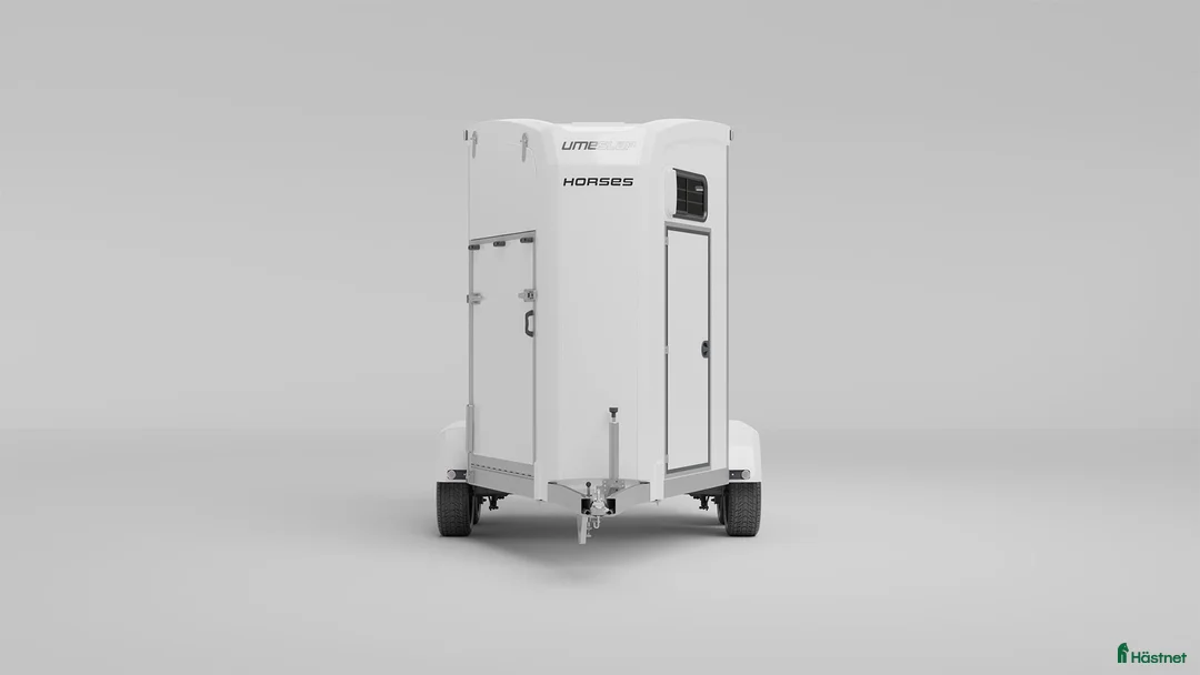 Hästtransporter  fordon & transport till salu: UME B45 - Fronturlastning & lättast på marknaden! - Annons 3