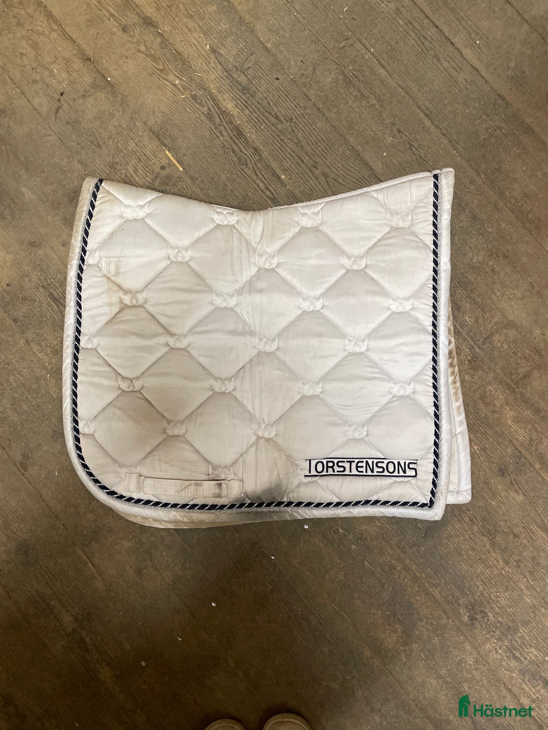 Schabrak & Vojlockar hästutrustning till salu: Fint schabrak från equestrian stockholm i Västerås - Annons 1