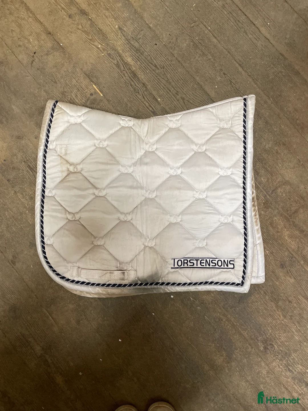 Schabrak & Vojlockar hästutrustning till salu: Fint schabrak från equestrian stockholm i Västerås - Annons 1