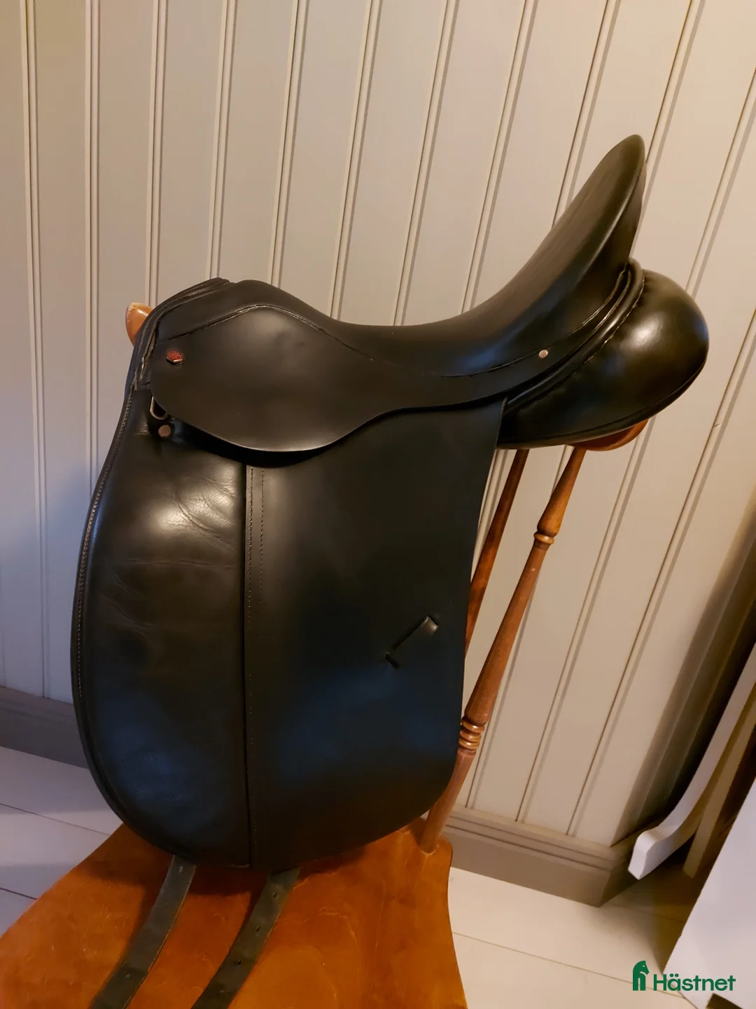 Sadlar hästutrustning till salu: Dressyrsadel Albion SLK  i Järbo - Annons 1