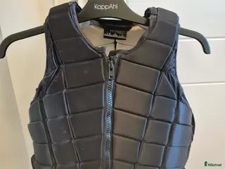 Säkerhetsvästar ryttarutrustning till salu: Racesafe vuxen och barn - Annons 5