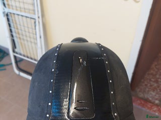 Hjälmar ryttarutrustning till salu: Fin ridhjälm i Vedum - Annons 4