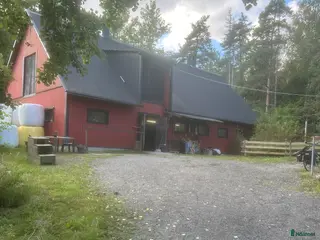 stallplats Charmigt stall med 9 boxar uthyres i Ågesta - Annons 2