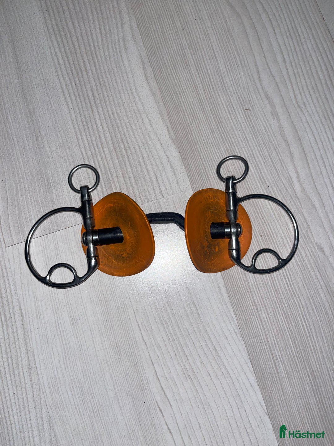 Bett hästutrustning till salu: Bomber blue DC Morgan i Kvibille - Annons 3