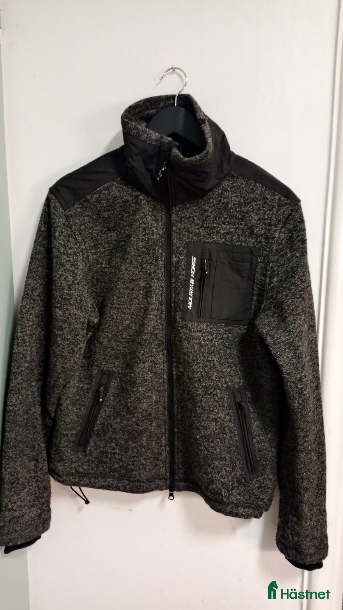 Jackor & Kavajer ryttarutrustning till salu: Mountain horse windstopper S - Annons 22