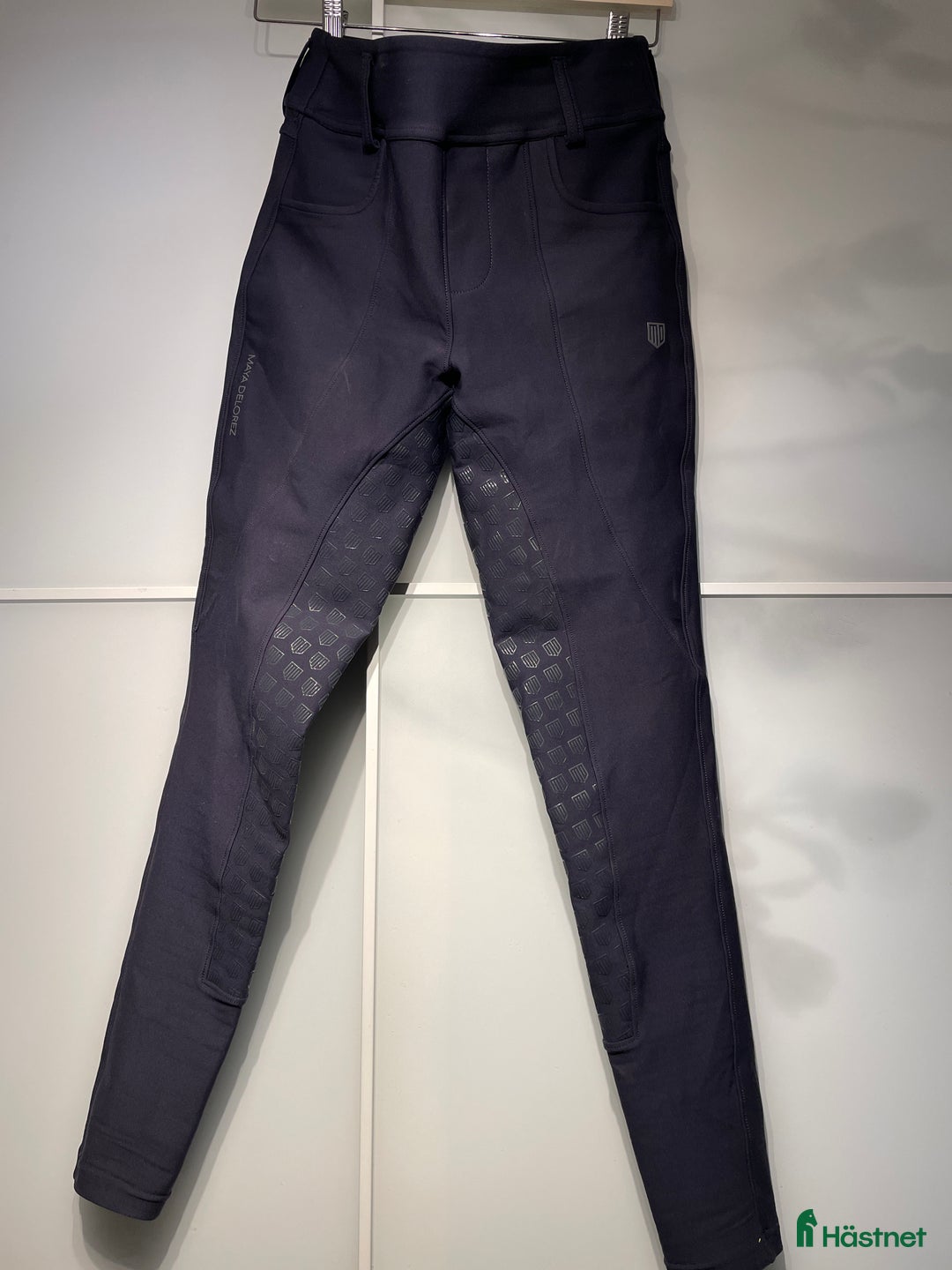 Ridbyxor ryttarutrustning till salu: Mayadelores Admira Compression Breeches i Sollentuna - Annons 1