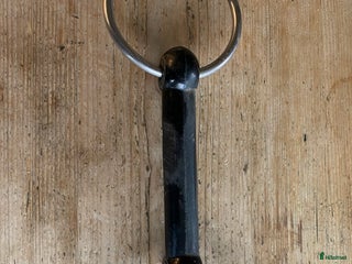 Bett hästutrustning till salu: Gummibett i Ugglarp - Annons 3