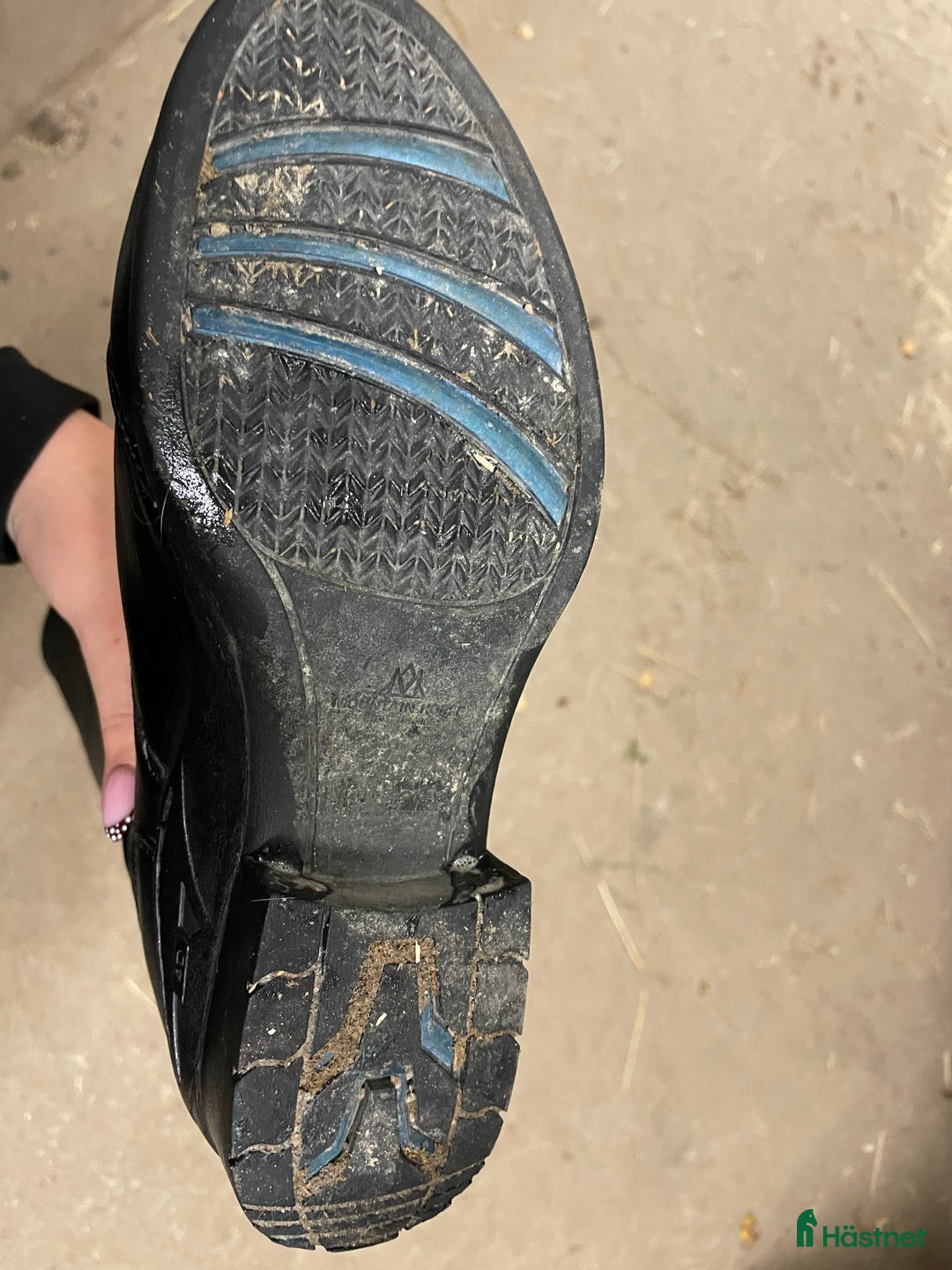 Ridstövlar ryttarutrustning till salu: Ridstövlar i Katrineholm - Annons 25