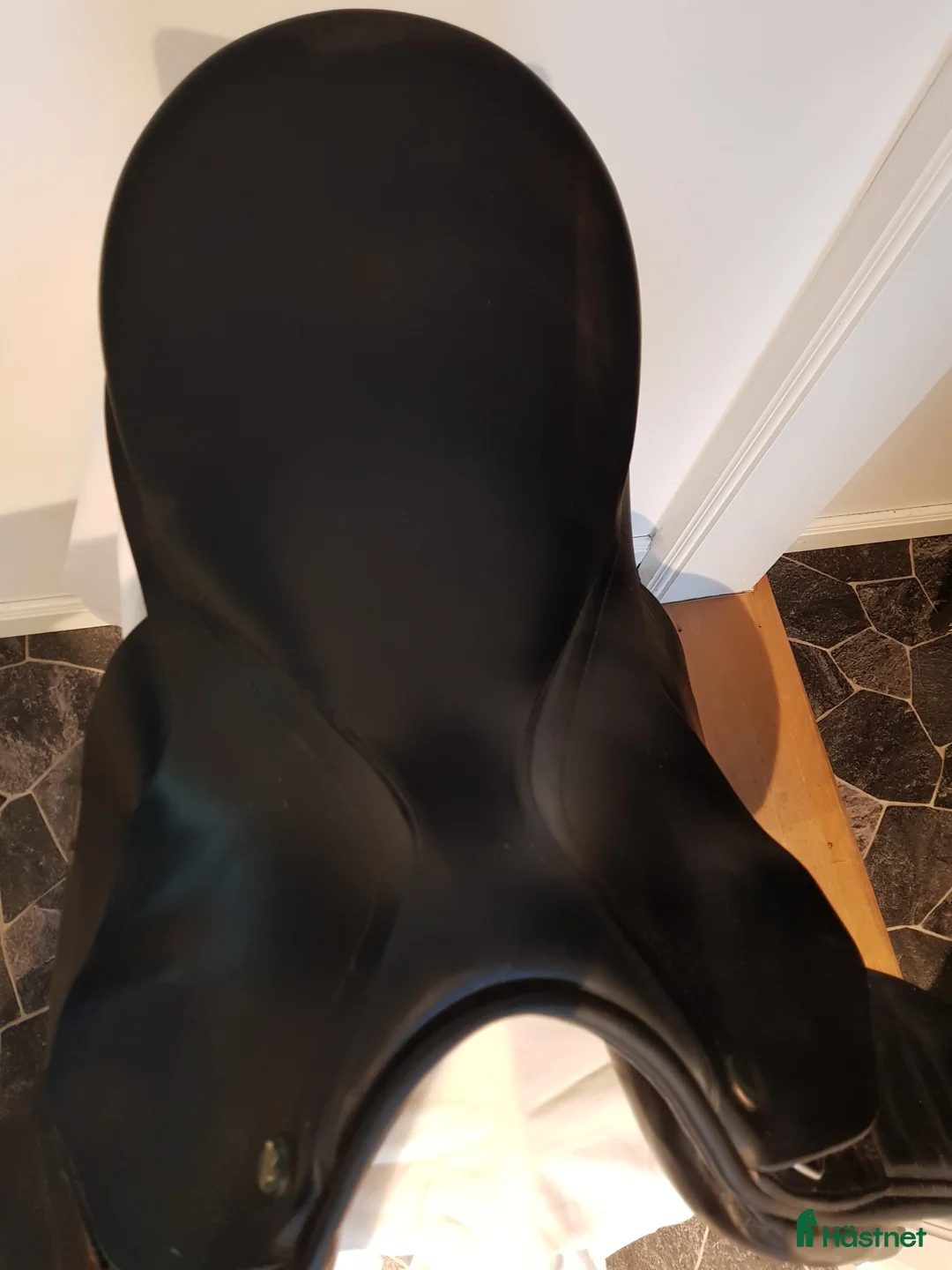 Sadlar hästutrustning till salu: Mkt fin Prestige Roma dressyrsadel! i Kungsbacka - Annons 3